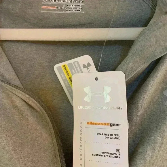 Under Armour Half Zip Top - Picture 4 of 6